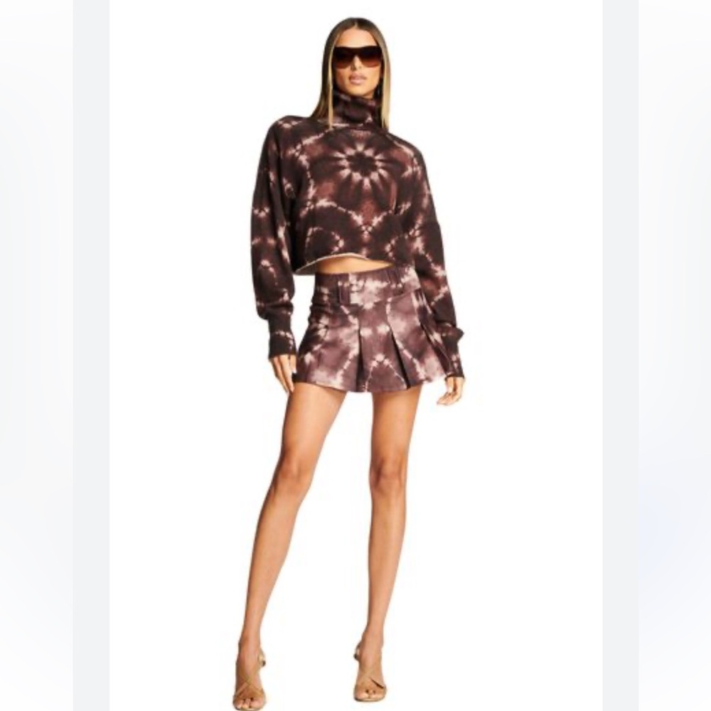 I Am Gia CARMEL TIE DYE Knit turtleneck sweater